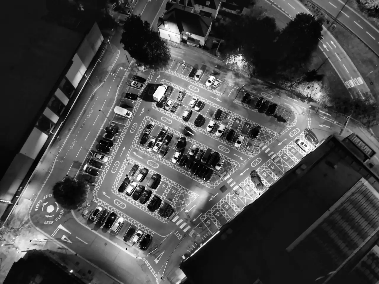 沈阳科技企业如何构建高效研发体系？劳伦斯8技术团队的实践与思考