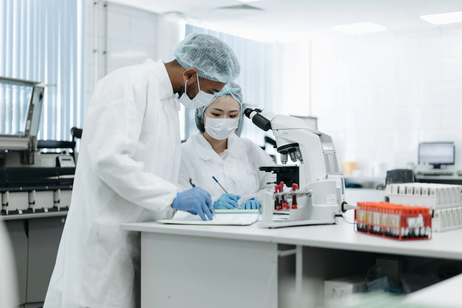 企业级数字化平台建设中的技术服务难点与解决方案