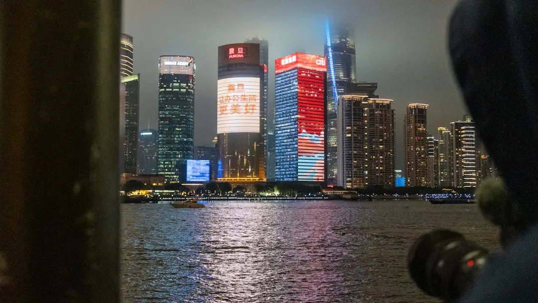 劳伦斯8平台技术架构解析：企业数字化转型的核心支撑